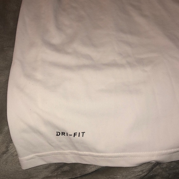 Nike t-shirt - Picture 3 of 3